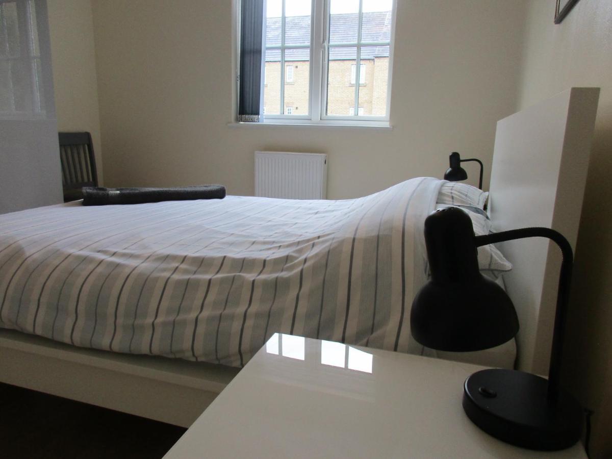 20 Nightingale Gardens, Coton Park, Rugby Cv23 0Wt Lägenhet Exteriör bild