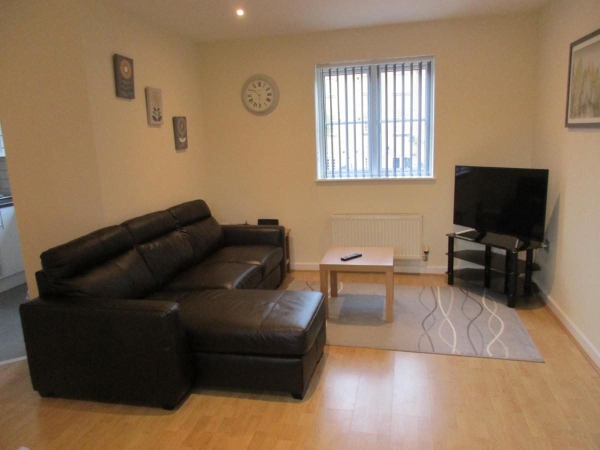 20 Nightingale Gardens, Coton Park, Rugby Cv23 0Wt Lägenhet Exteriör bild